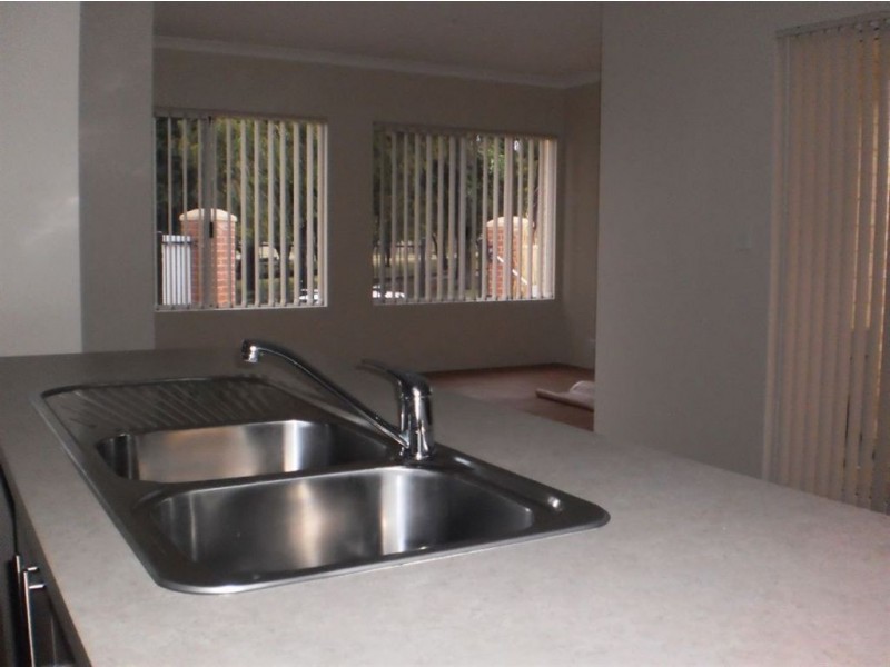 11 Minors Fairway, Bunbury WA 6230