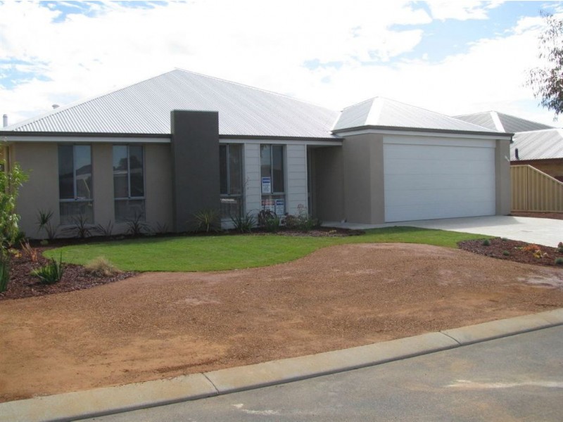 19 Nepean Turn, Millbridge WA 6232