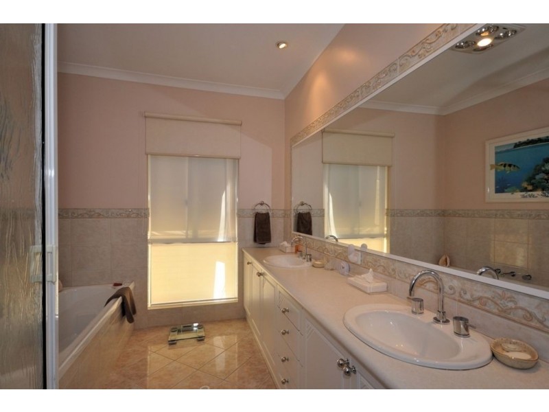 10 Sunningdale Street, Bunbury WA 6230