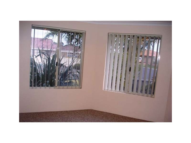 16 Butcherbird Court, Eaton WA 6232