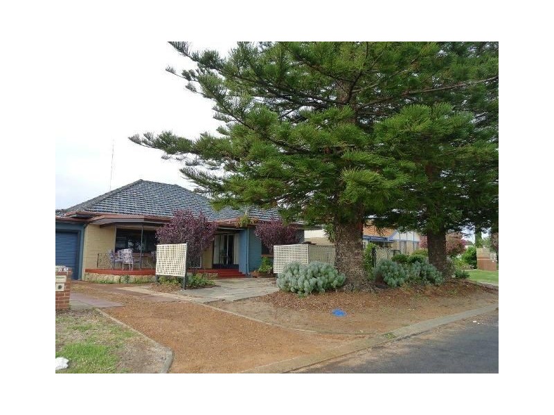 36a Hands Avenue, Carey Park WA 6230