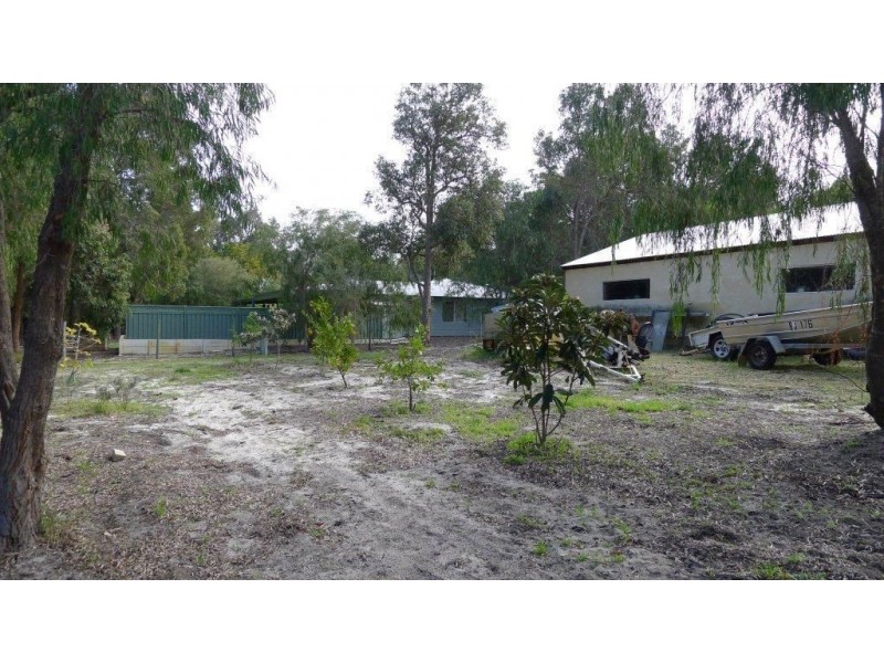 36 Tributary Place, Leschenault WA 6233
