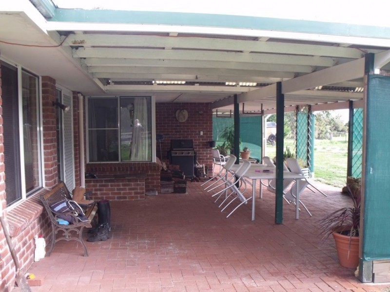 14 Paperbark Close, North Boyanup WA 6237