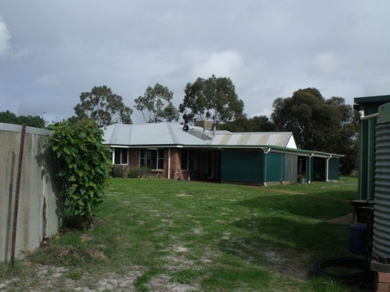 14 Paperbark Close, North Boyanup WA 6237