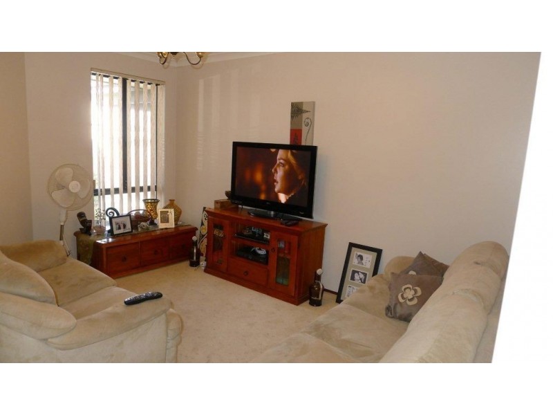 9 Cavendish Green, College Grove WA 6230