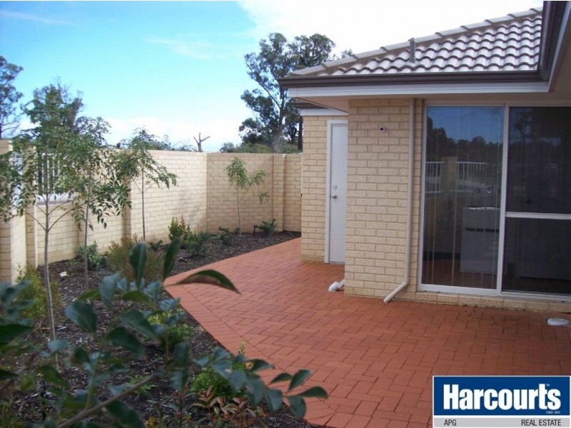 2/41 Murtin Road, Dalyellup WA 6230