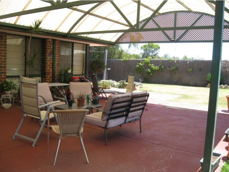 7 Thompson Place, Australind WA 6233