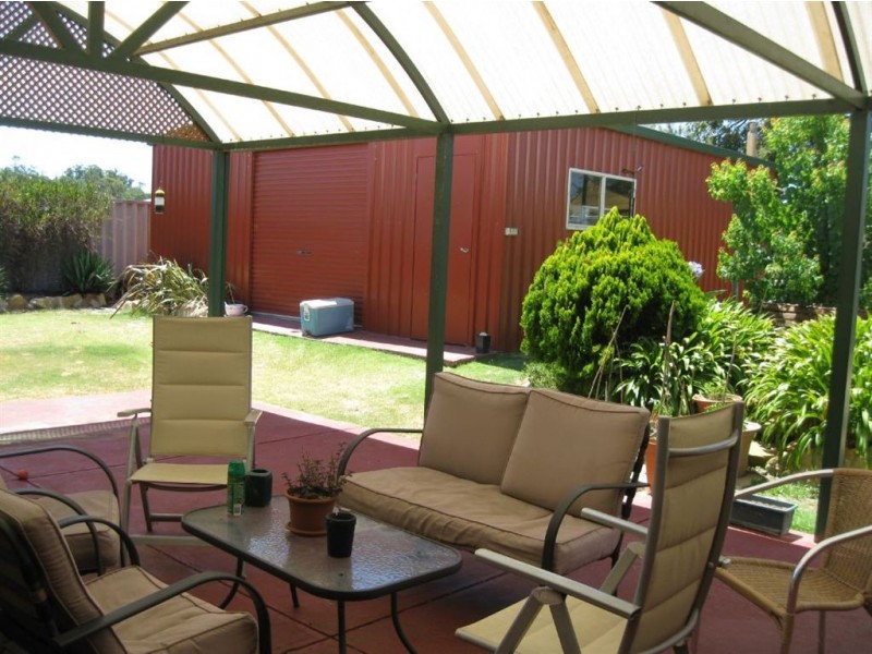 7 Thompson Place, Australind WA 6233