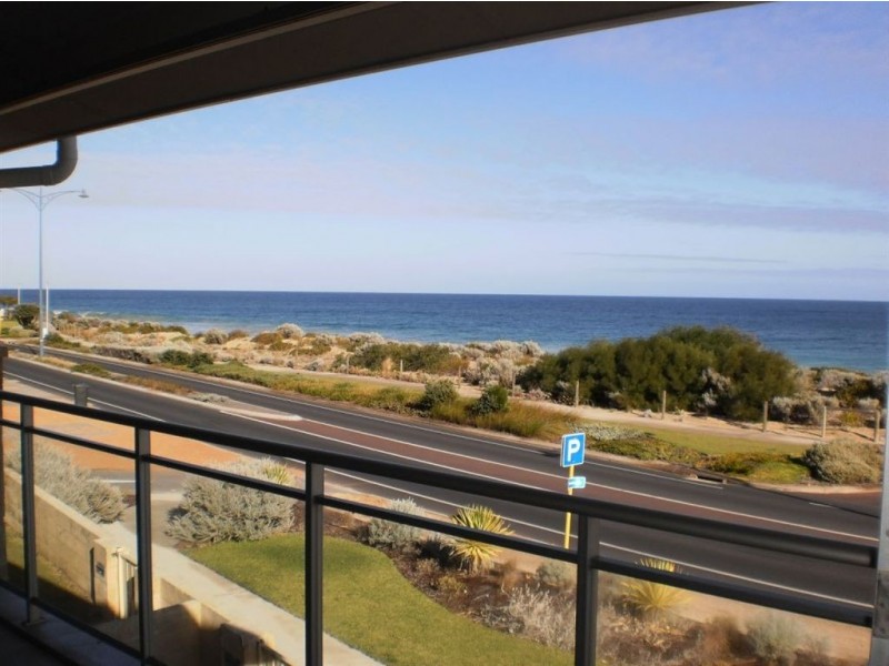 3/99 Ocean Drive, Bunbury WA 6230