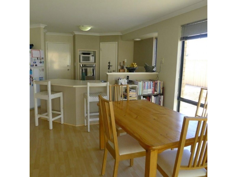 3 Blaxland Road, Dalyellup WA 6230