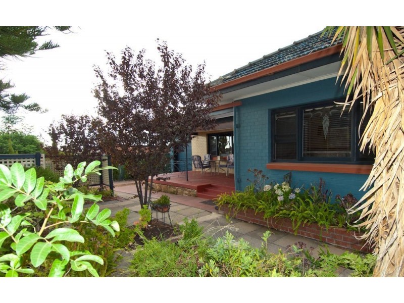 36A Hands Avenue, Carey Park WA 6230