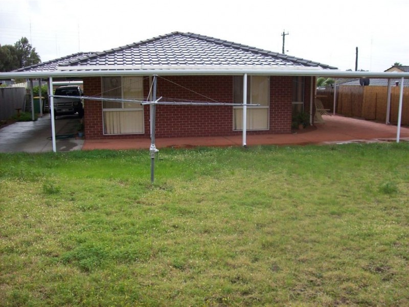 17 Crampton Avenue, Usher WA 6230