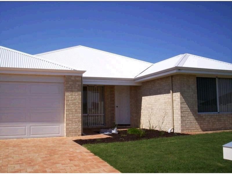 16 Zircon Way, Australind WA 6233