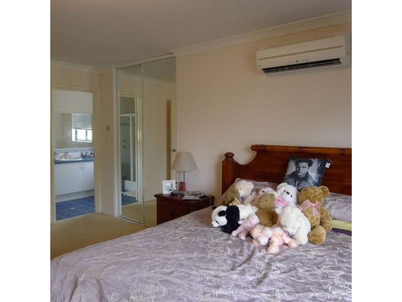 18 Nottingham Entrance, Dalyellup WA 6230