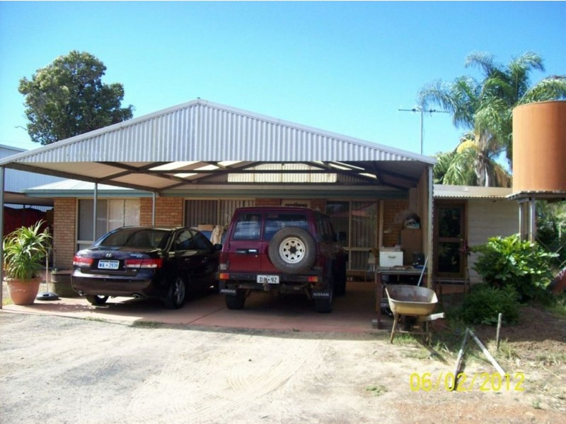 11 Golding Crescent, Picton East WA 6229