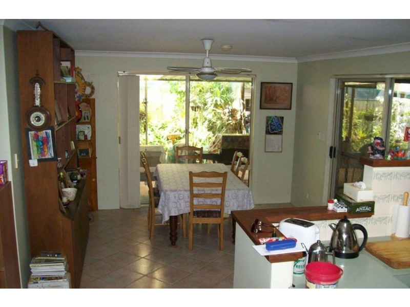 11 Golding Crescent, Picton East WA 6229