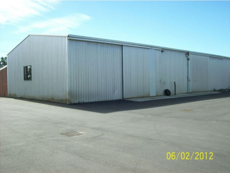 11 Golding Crescent, Picton East WA 6229