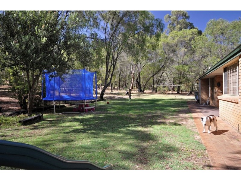 11 Hilduna Drive, Stratham WA 6237