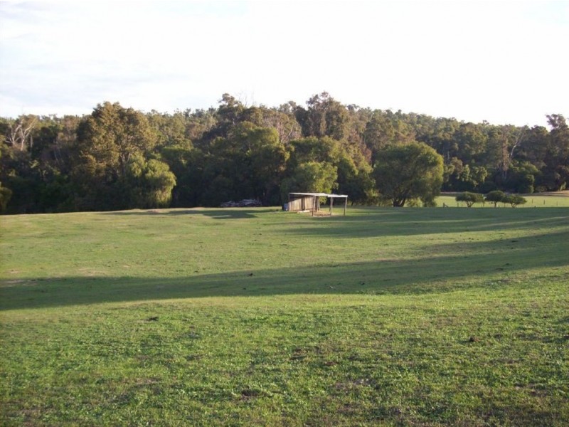 14 Joshua Creek Road, Boyanup WA 6237
