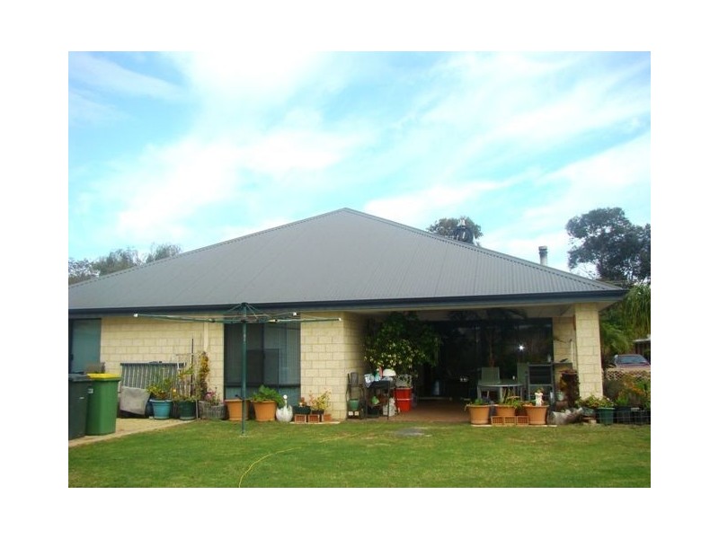 30 Ray Street, Boyanup WA 6237