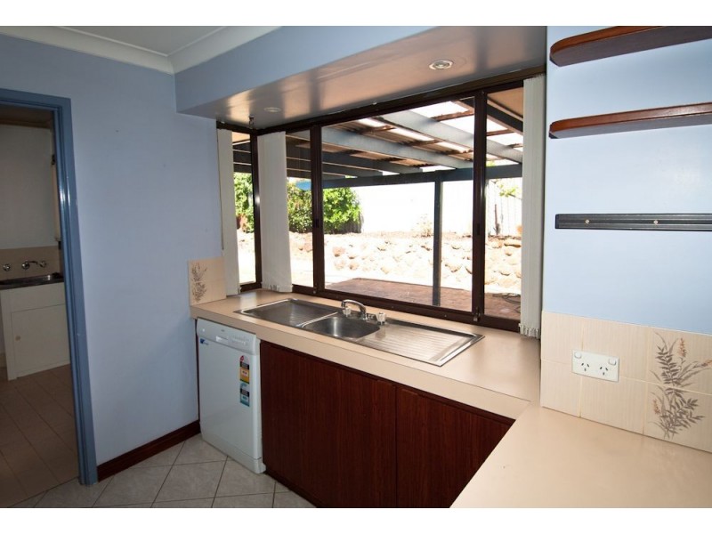 94 Paris Road, Australind WA 6233