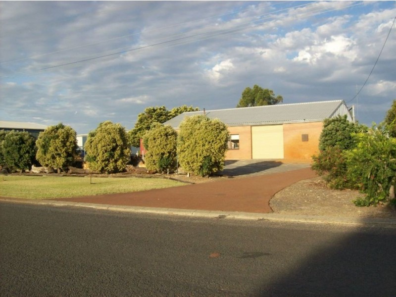 37 Golding Crescent, Picton East WA 6229