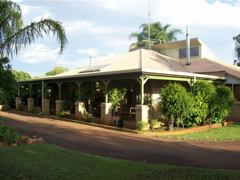 37 Golding Crescent, Picton East WA 6229