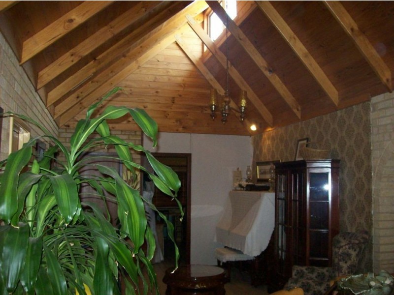 37 Golding Crescent, Picton East WA 6229