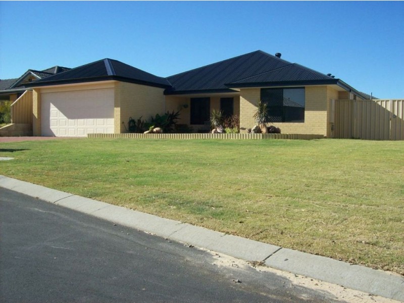 4 Durack Street, Dalyellup WA 6230