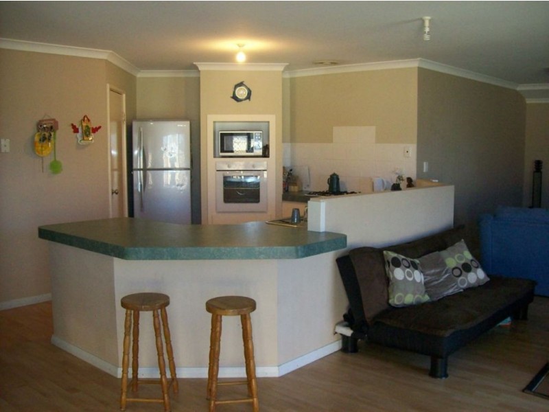 4 Durack Street, Dalyellup WA 6230