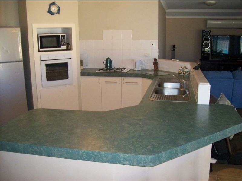 4 Durack Street, Dalyellup WA 6230