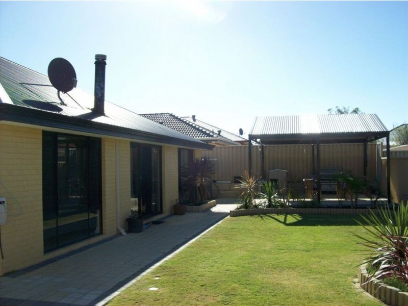 4 Durack Street, Dalyellup WA 6230