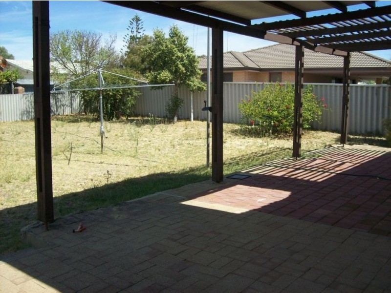 47 Hands Avenue, Carey Park WA 6230