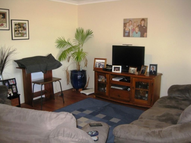 13 Hoskins Way, Australind WA 6233