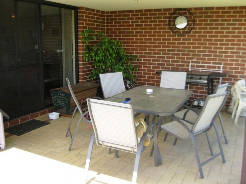 13 Hoskins Way, Australind WA 6233