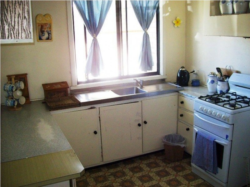 29 Montgomery Road, Bunbury WA 6230