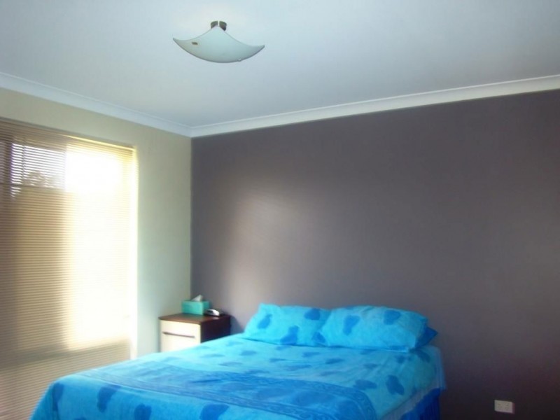 5 Hedges Place, Burekup WA 6227