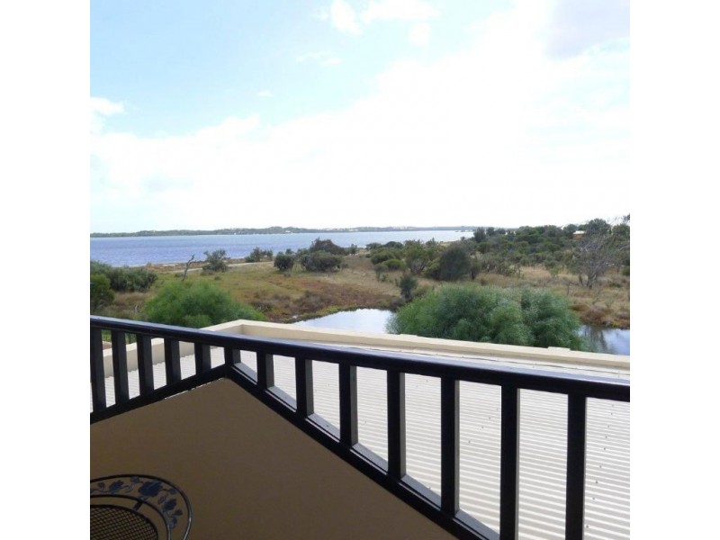57 Pickworth Retreat, Pelican Point WA 6230