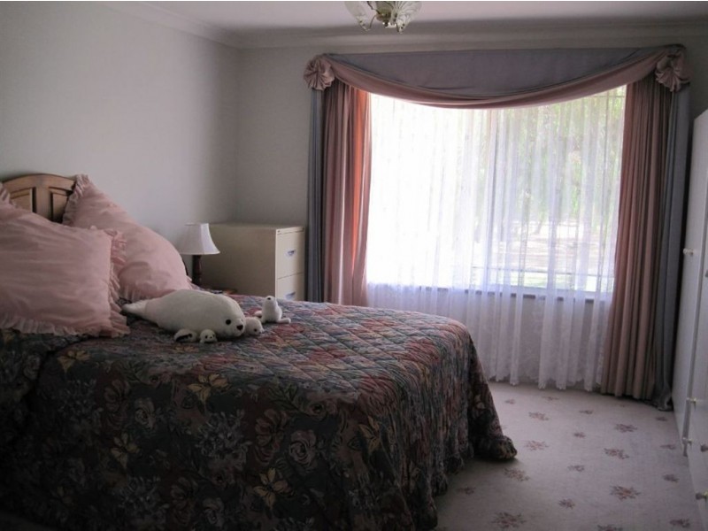 96 Minninup Road, Stratham WA 6237