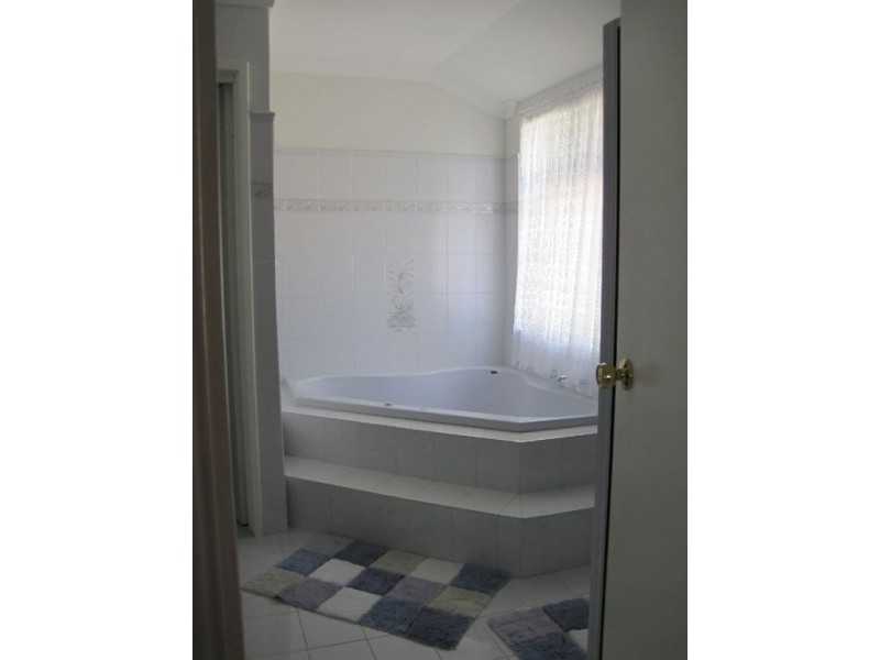 96 Minninup Road, Stratham WA 6237