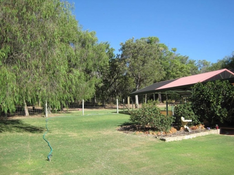 96 Minninup Road, Stratham WA 6237