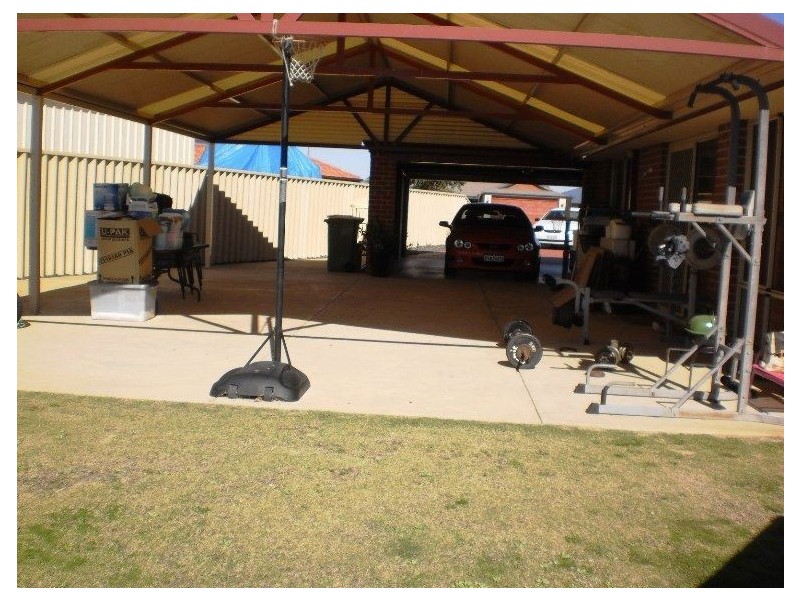 39 Carbine Loop, Millbridge WA 6232