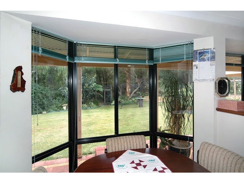 10 Loretta Avenue, Gelorup WA 6230