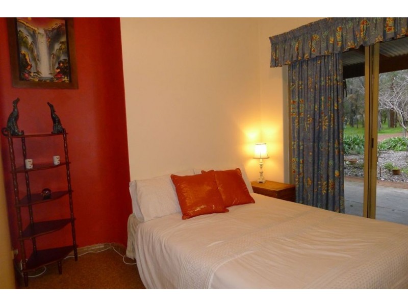 106 Minninup Road, Stratham WA 6237