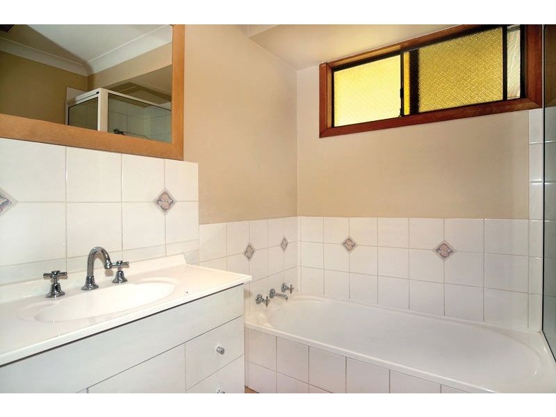 3 Bickerton Place, East Bunbury WA 6230
