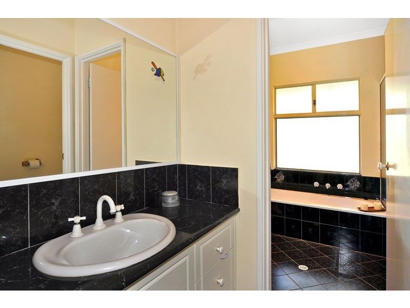 14 Peppermint Court, North Boyanup WA 6237