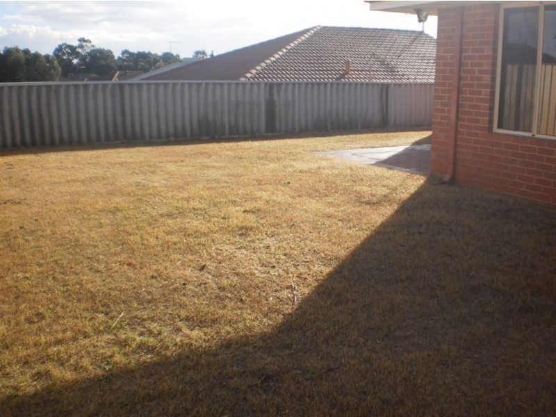 1/8 Ivy Court, Eaton WA 6232