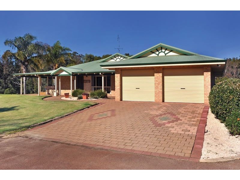 2/176 Armstrong Road, Boyanup WA 6237