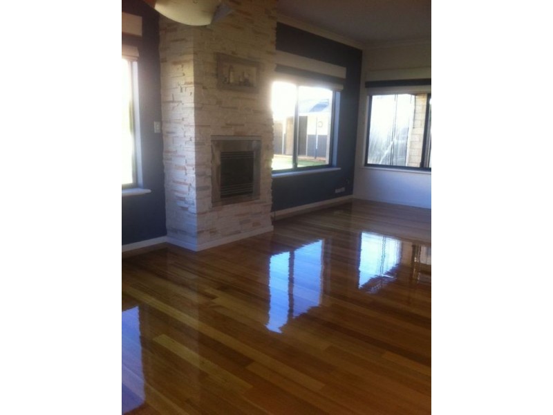 6 Macedon  Road, Dalyellup WA 6230