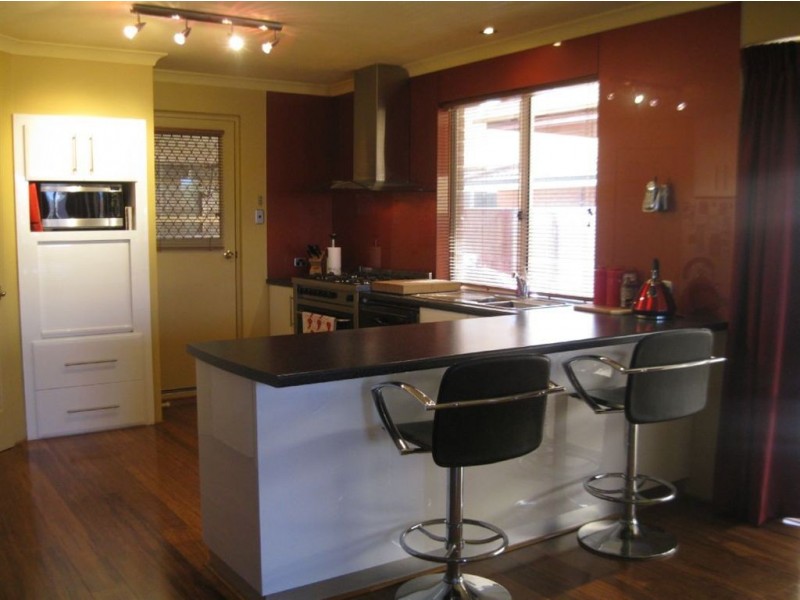 4 Silvergull Terrace, Australind WA 6233